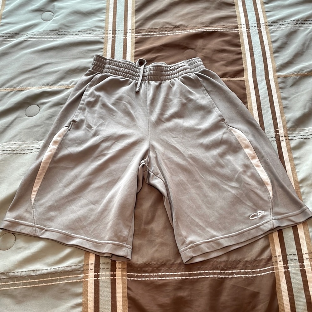 🏀Small Champion Basketball Shorts🏀 - Picture 1 of 5